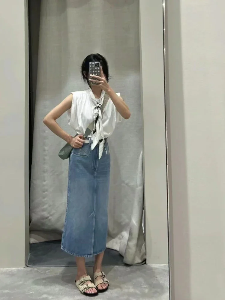 2023 Summer Front Slit Women High Waist Slim A Version Classic Mid-length Denim Skirt
2023 Summer Front Slit Women High Waist Slim A Version Classic Mid-length Denim Skirt