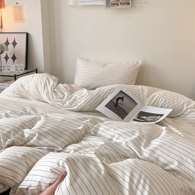 4PCS Ins Nordic Bedding Set Nordic Colorful Striped Printing Duvet Cover And Sheet Adult Single Double Queen Comforter Sets
4PCS Ins Nordic Bedding Set Nordic Colorful Striped Printing Duvet Cover And Sheet Adult Single Double Queen Comforter Sets