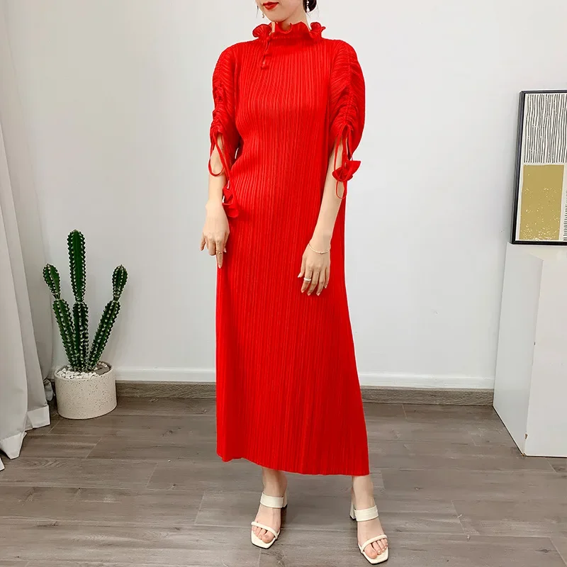 

Miyake Pleated Red Dress Women's 2024 Summer New Large Size Fat Mm Lace Collar Short-sleeved Loose Large Size Elegant Long Skirt