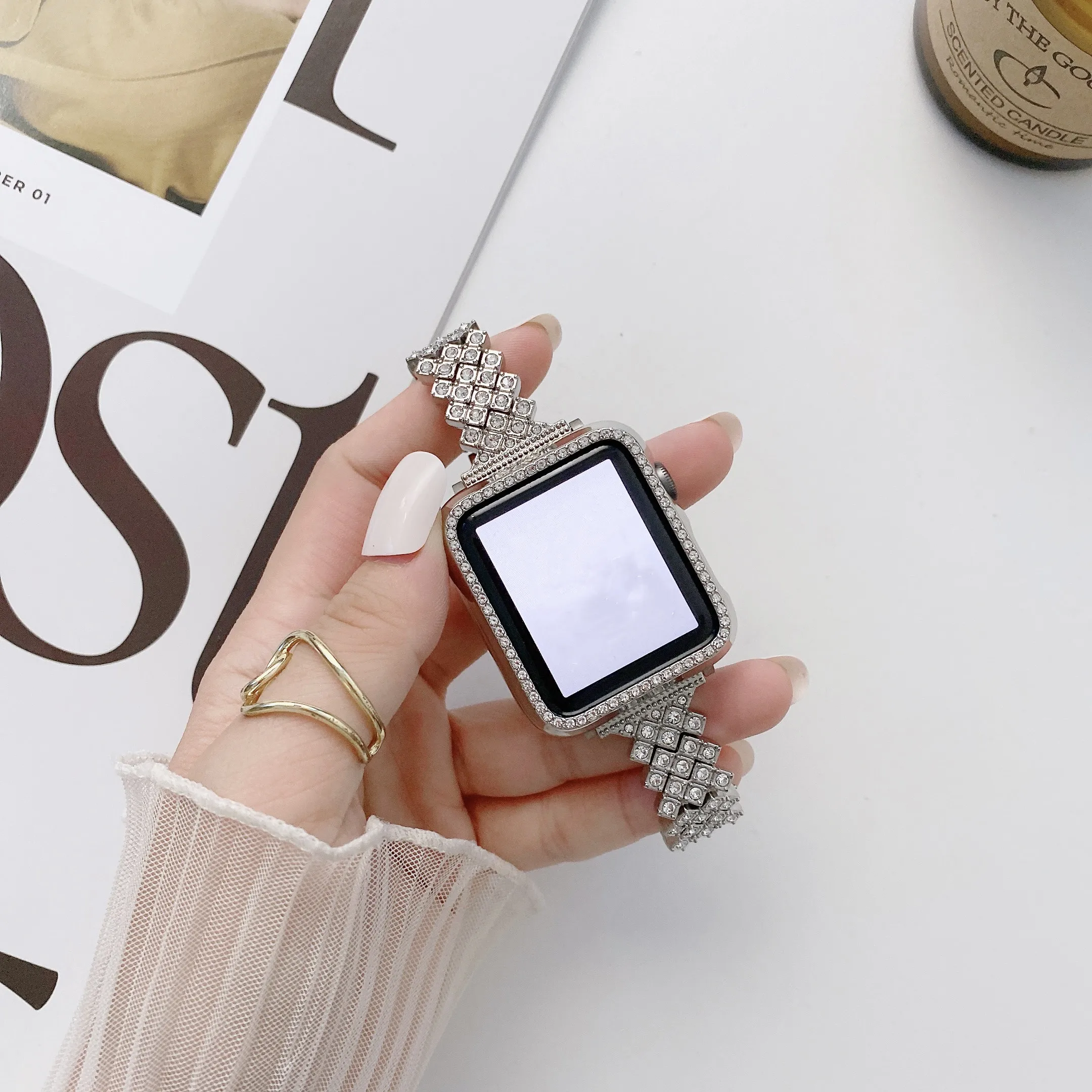 Для Apple Watch SE7 6 5 4 3 2 1 42 мм 38 мм полностью Алмазный ремешок + чехол для iwatch тонкий женский браслет 41 мм 45 мм 40 мм 44 мм
Для Apple Watch SE7 6 5 4 3 2 1 42 мм 38 мм полностью Алмазный ремешок + чехол для iwatch тонкий женский браслет 41 мм 45 мм 40 мм 44 мм