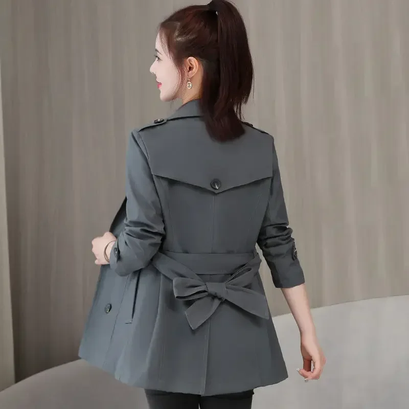 Women's Casual Khaki Trench Coat Outwear Spring and Autumn Streetwear Fashion Slim Fit Short Jacket Women Windbreaker with Belt
Women's Casual Khaki Trench Coat Outwear Spring and Autumn Streetwear Fashion Slim Fit Short Jacket Women Windbreaker with Belt