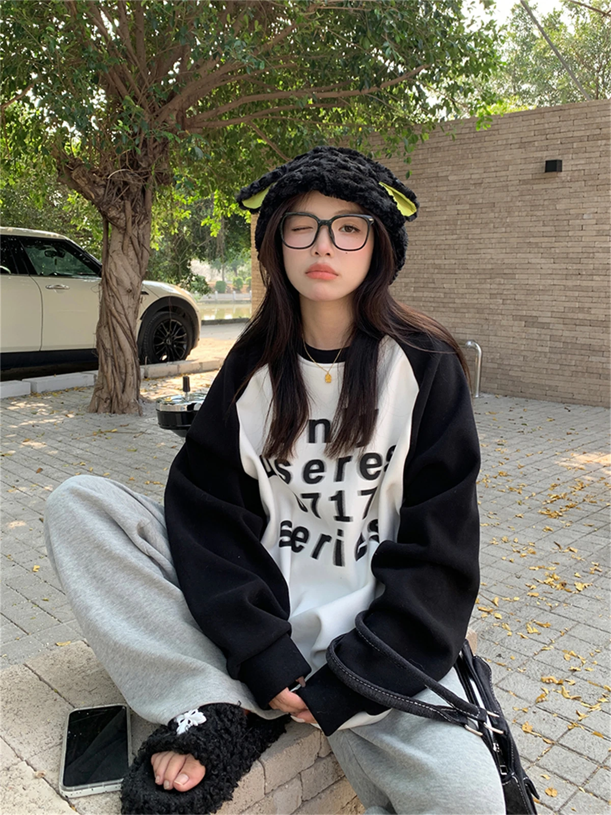 Korean Simple Letter Printing Plush Round Neck Sweater For Women's Spring 2023 New Loose Warm Long-Sleeved Top
Korean Simple Letter Printing Plush Round Neck Sweater For Women's Spring 2023 New Loose Warm Long-Sleeved Top