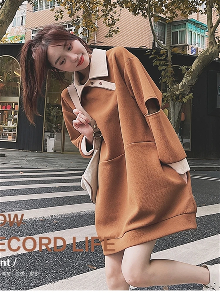 Women Pullover Hoodie 2022 Autumn New Long Sleeve Polo Collar Hollow Out Loose Streetwear Vintage Casual Girl Sweatshirt Q564
Women Pullover Hoodie 2022 Autumn New Long Sleeve Polo Collar Hollow Out Loose Streetwear Vintage Casual Girl Sweatshirt Q564