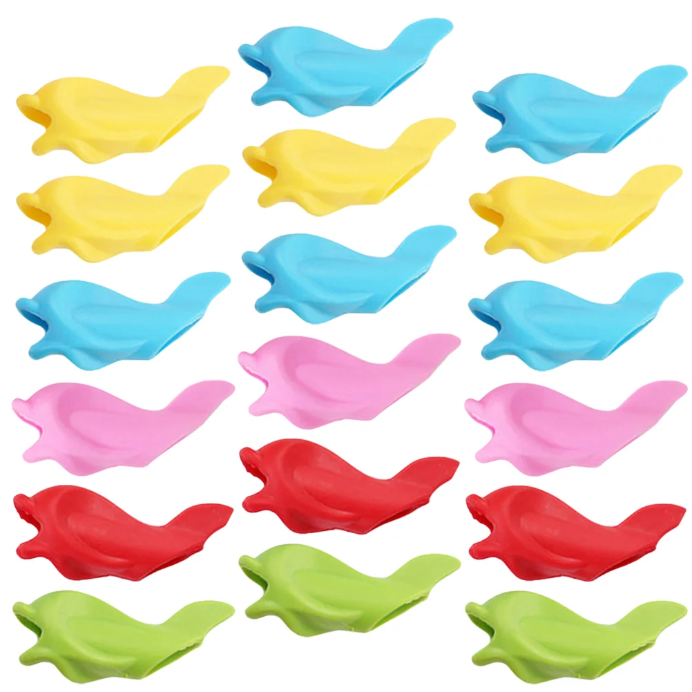 50 Pcs Small Fish Pen Holder Kids Safety Pens Correctors Writing Posture Trainer Pencil Professional Silica Gel Correction Tool
50 Pcs Small Fish Pen Holder Kids Safety Pens Correctors Writing Posture Trainer Pencil Professional Silica Gel Correction Tool