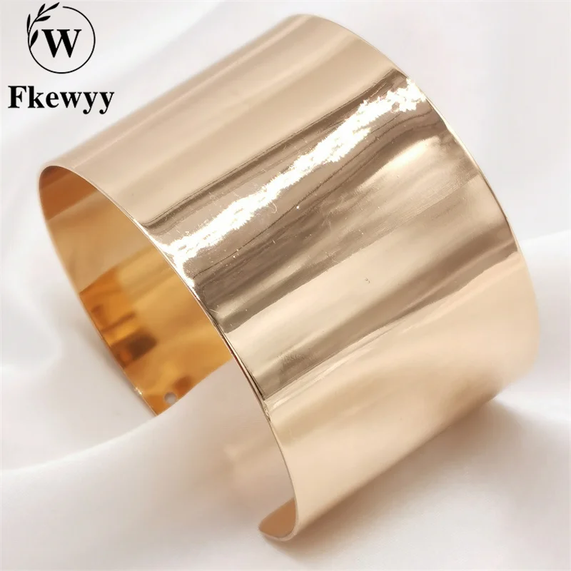 Fkewyy Glossy Bracelet For Women Luxury Jewelry Charm Gothic Accessories Bracelet Design Texture Jewelry Gold Plated Bangle Gift
Fkewyy Glossy Bracelet For Women Luxury Jewelry Charm Gothic Accessories Bracelet Design Texture Jewelry Gold Plated Bangle Gift