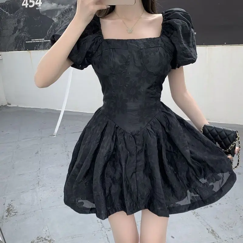 Floral Dress Female French Socialite Little Black Square Collar Short Sleeve Princess Skirt Summer Black Bubble
Floral Dress Female French Socialite Little Black Square Collar Short Sleeve Princess Skirt Summer Black Bubble