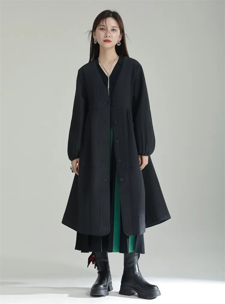 Zhongchuang Rizhen 2024 Spring New Niche Design V Cotton Coat Women's Slim Mid-length Coat Dress
Zhongchuang Rizhen 2024 Spring New Niche Design V Cotton Coat Women's Slim Mid-length Coat Dress