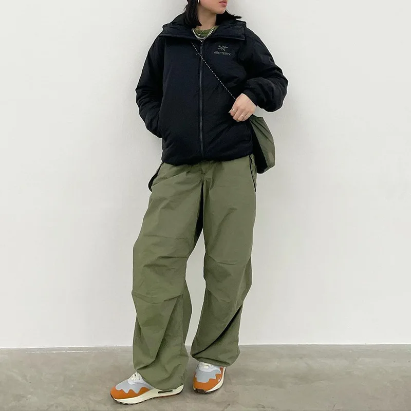 2022 New Hot Selling Super Cool Female Work Pants Street Loose Fashion Retro Casual Wide Leg Low Waist Sweatpants Female
2022 New Hot Selling Super Cool Female Work Pants Street Loose Fashion Retro Casual Wide Leg Low Waist Sweatpants Female