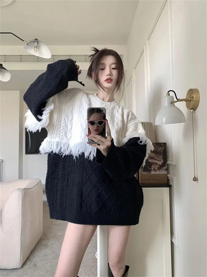 American Sweater Women's Autumn and Winter Design Sense Small Fashion Medium long Pullover Round Neck Perforated Knit Shirt Top
American Sweater Women's Autumn and Winter Design Sense Small Fashion Medium long Pullover Round Neck Perforated Knit Shirt Top