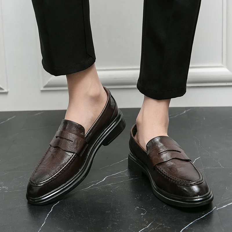 

Spring New Patent Leather Men Shoes Luxury Brand 2023 Casual Slip on Formal Loafers Moccasins Italian Black Male Driving Shoes
