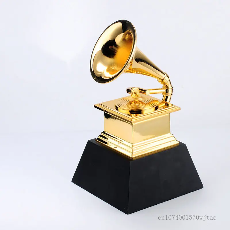 Customized New Creative Grammy Trophy Award Souvenir Excellent People Home Decor Honors Professional Production of Metal Trophy
Customized New Creative Grammy Trophy Award Souvenir Excellent People Home Decor Honors Professional Production of Metal Trophy