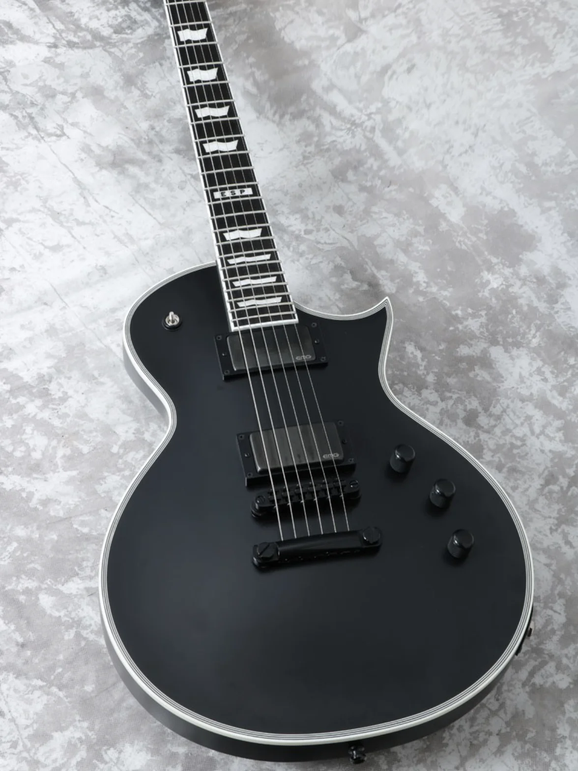 

ESP Black Custom Electric Guitar with Active EMG Pickups,Mahogany Body Rosewood Fingerboard High Quality Guitarar