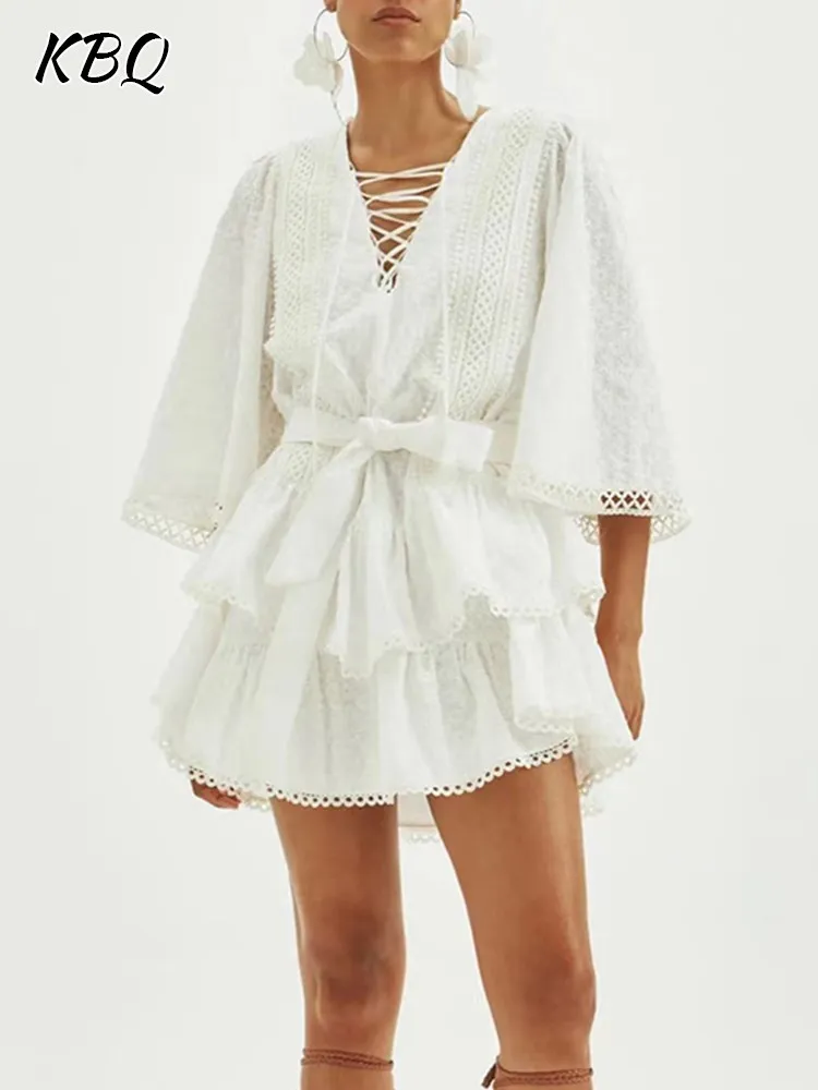 KBQ Spliced Lace Up Elegant Dresses For Women V Neck Short Sleeve High Waist Patchwork Ruffles Hem Dress Female Fashion Clothing
KBQ Spliced Lace Up Elegant Dresses For Women V Neck Short Sleeve High Waist Patchwork Ruffles Hem Dress Female Fashion Clothing
