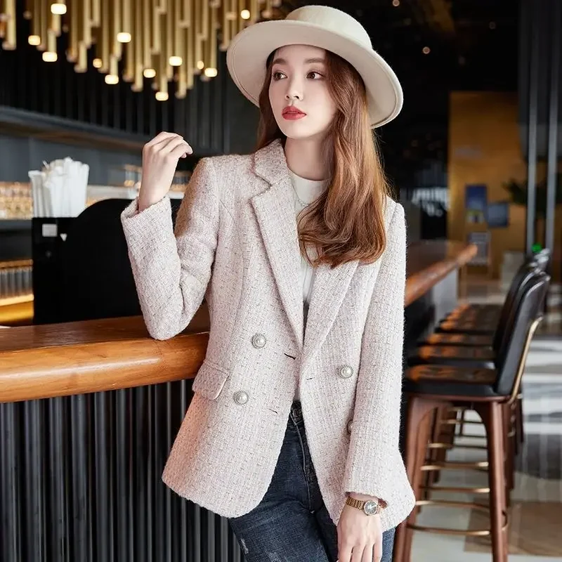 

2023 Women Fashion Double Breasted Houndstooth Blazer Coat with Flap Pockets Chic Long Sleeve Blazer Woman Casual Classic Style