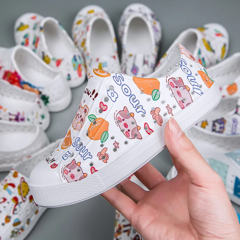 Boys and Girls Summer Cave Sandals Children's EVA Leisure Garden Cave Shoes Baby Soft Sole Beach Sandals
Boys and Girls Summer Cave Sandals Children's EVA Leisure Garden Cave Shoes Baby Soft Sole Beach Sandals