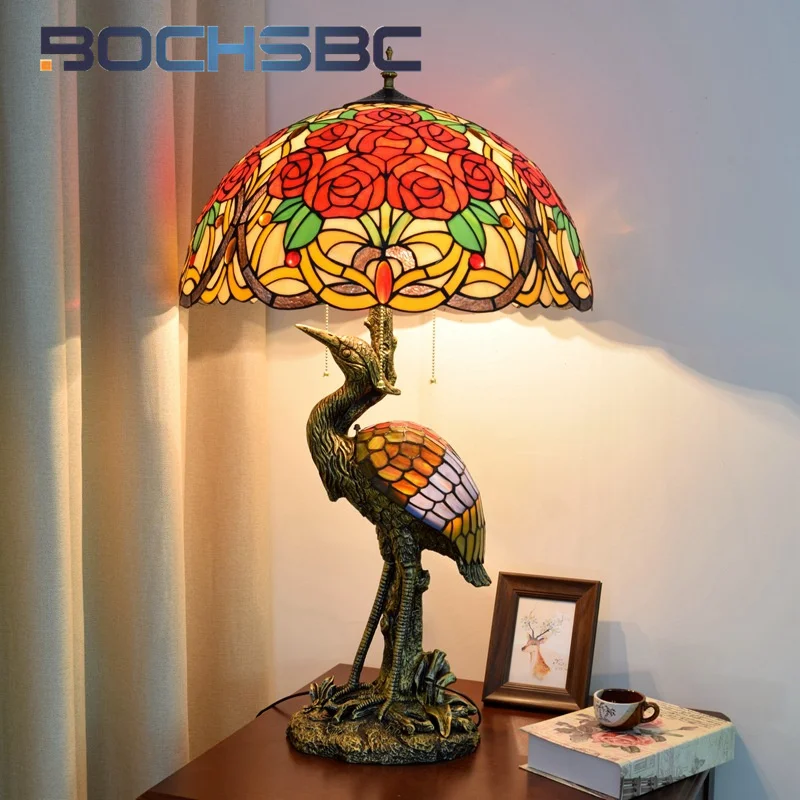 BOCHSBC Tiffany stained glass desk lamp retro style rose crane art Deco living room Dining Room Hotel bedroom reading lamp
BOCHSBC Tiffany stained glass desk lamp retro style rose crane art Deco living room Dining Room Hotel bedroom reading lamp