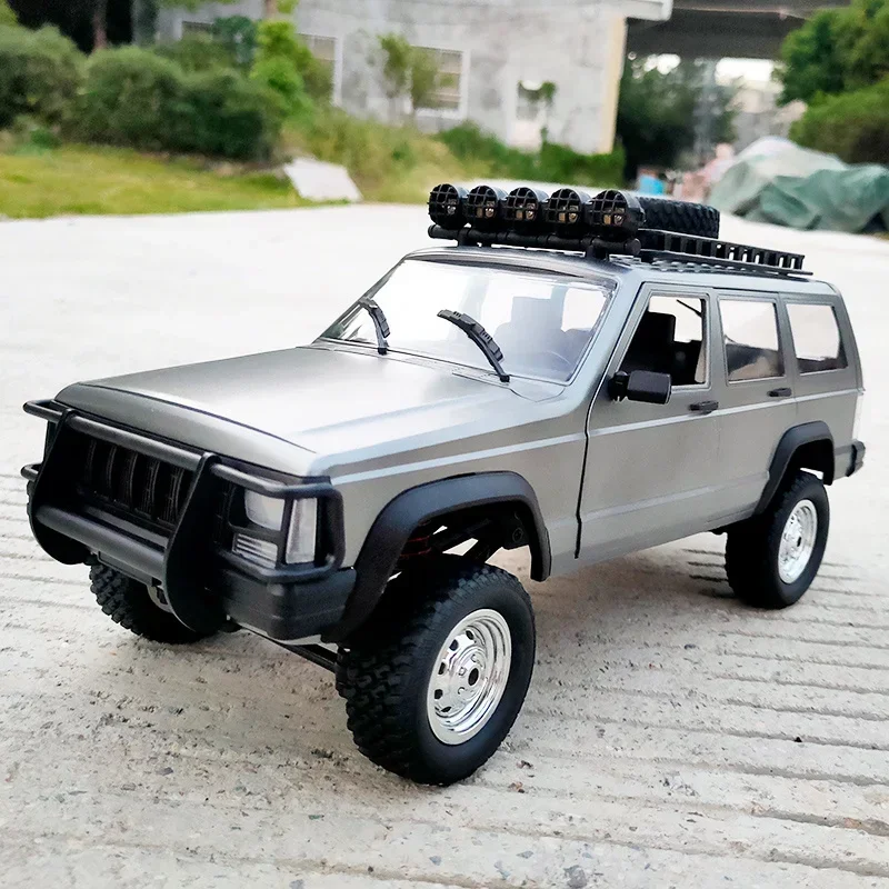 Полноразмерный полноразмерный автомобиль Cherokee Mn78 1/12 2,4 ГГц с дистанционным управлением, четырехколесный привод, джип для скалолазания, автомобиль, игрушки для рождественского подарка
Полноразмерный полноразмерный автомобиль Cherokee Mn78 1/12 2,4 ГГц с дистанционным управлением, четырехколесный привод, джип для скалолазания, автомобиль, игрушки для рождественского подарка