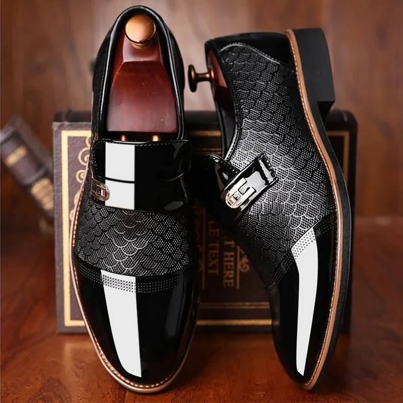 Men's shoes Leather Embossing Classic Fashion Luxury men shoes Wear-resistant Non slip Mans footwear Anti-slip Black shoes
Men's shoes Leather Embossing Classic Fashion Luxury men shoes Wear-resistant Non slip Mans footwear Anti-slip Black shoes