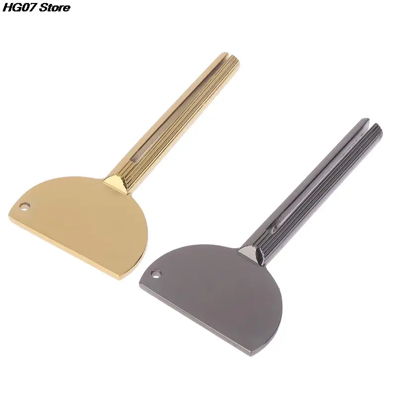 Toothpaste Tube Squeezer Key Shape Metal Hair Color Dye Cosmetic Oil Paint Squeezer Toothpaste Dispenser Bathroom Accessories
Toothpaste Tube Squeezer Key Shape Metal Hair Color Dye Cosmetic Oil Paint Squeezer Toothpaste Dispenser Bathroom Accessories
