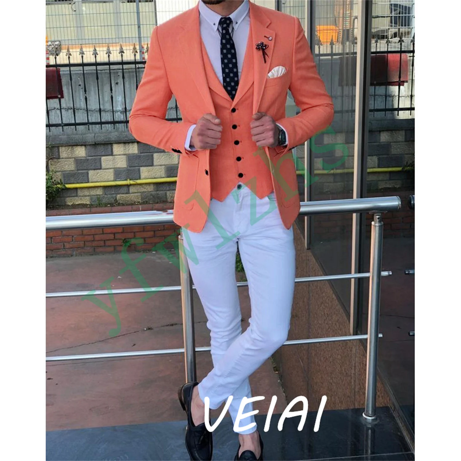 New Arrival Two Buttons Groomsmen Notch Lapel Groom Tuxedos Men Suits Wedding/Prom Best Man Blazer ( Jacket+Pants+Vest+Tie)
New Arrival Two Buttons Groomsmen Notch Lapel Groom Tuxedos Men Suits Wedding/Prom Best Man Blazer ( Jacket+Pants+Vest+Tie)