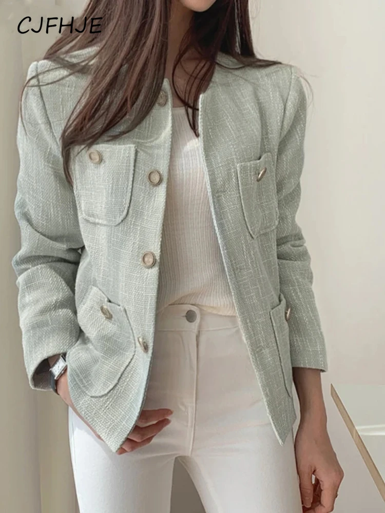 CJFHJE Elegant O-neck Women Solid Blazer Autumn Winter Korean Fashion Long Sleeve Single-breasted Pockets Female Short Jacket
CJFHJE Elegant O-neck Women Solid Blazer Autumn Winter Korean Fashion Long Sleeve Single-breasted Pockets Female Short Jacket
