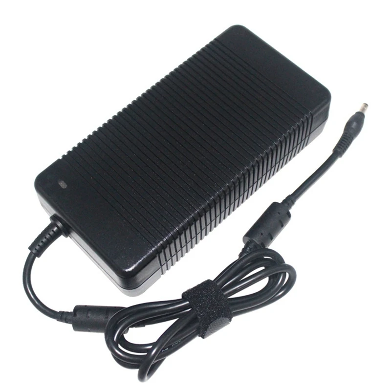 12V 20A 240W AC Adapter Charger For PSU Car Auto Accharger Mini ITX PC Laptop Supply Power Adapter DC 5.5X2.5Mm Replacement
12V 20A 240W AC Adapter Charger For PSU Car Auto Accharger Mini ITX PC Laptop Supply Power Adapter DC 5.5X2.5Mm Replacement