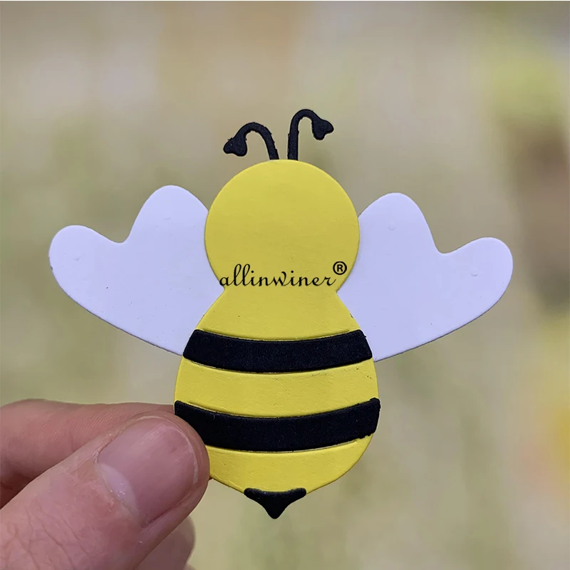 Cute bee decoration DIY Craft Metal Cutting Die Scrapbook Embossed Paper Card Album Craft Template Stencil Dies
Cute bee decoration DIY Craft Metal Cutting Die Scrapbook Embossed Paper Card Album Craft Template Stencil Dies