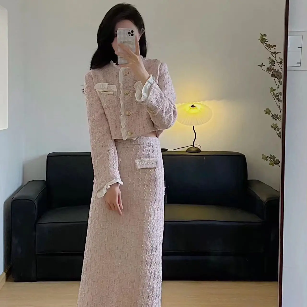 UNXX Chic Style Set Women 2023 Autumn New Dopamine Sweet Tea Series Skirt Petite Outfit Whole Set Fashion Female Office Lady Set
UNXX Chic Style Set Women 2023 Autumn New Dopamine Sweet Tea Series Skirt Petite Outfit Whole Set Fashion Female Office Lady Set