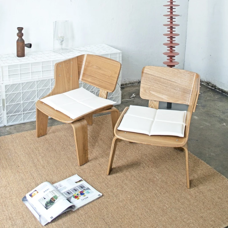 Dining chairs, leisure chairs, retro Nordic dining tables, chairs, commercial coffee shops, hotels, negotiations for homestays
Dining chairs, leisure chairs, retro Nordic dining tables, chairs, commercial coffee shops, hotels, negotiations for homestays