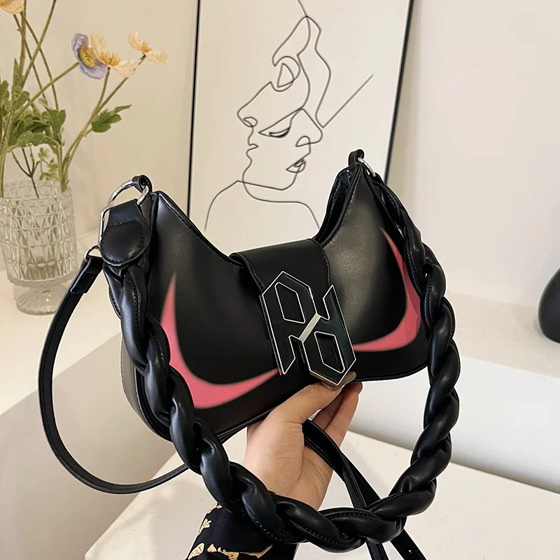 Classic Vintage High Quality Crossbody Bags For Women Luxury Designer Fashion Shoulder Summer Casual Y2k PU Leather Handbag
Classic Vintage High Quality Crossbody Bags For Women Luxury Designer Fashion Shoulder Summer Casual Y2k PU Leather Handbag