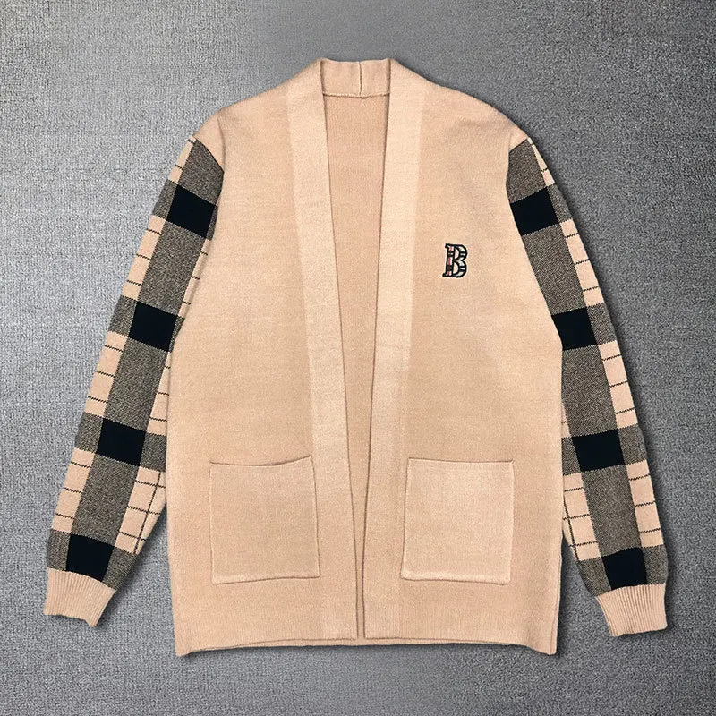 Дизайнерский вязаный кардиган, куртка, свитер, Осенний полосатый контрастный лоскутный кардиган цвета хаки с принтом, мужской свитер, корейский свитер, пальто
Дизайнерский вязаный кардиган, куртка, свитер, Осенний полосатый контрастный лоскутный кардиган цвета хаки с принтом, мужской свитер, корейский свитер, пальто