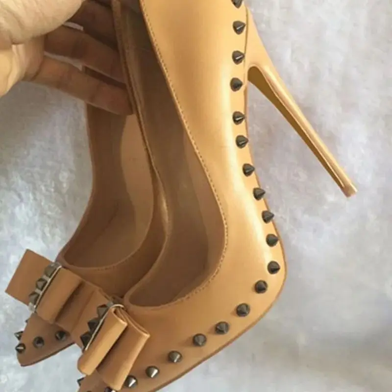 Sexy Beige Butterfly Knot High Heel Shoes Metallic Rivets Spikes 12cm Heels Pointed Toe Women Party Dress Shoes Customized
Sexy Beige Butterfly Knot High Heel Shoes Metallic Rivets Spikes 12cm Heels Pointed Toe Women Party Dress Shoes Customized