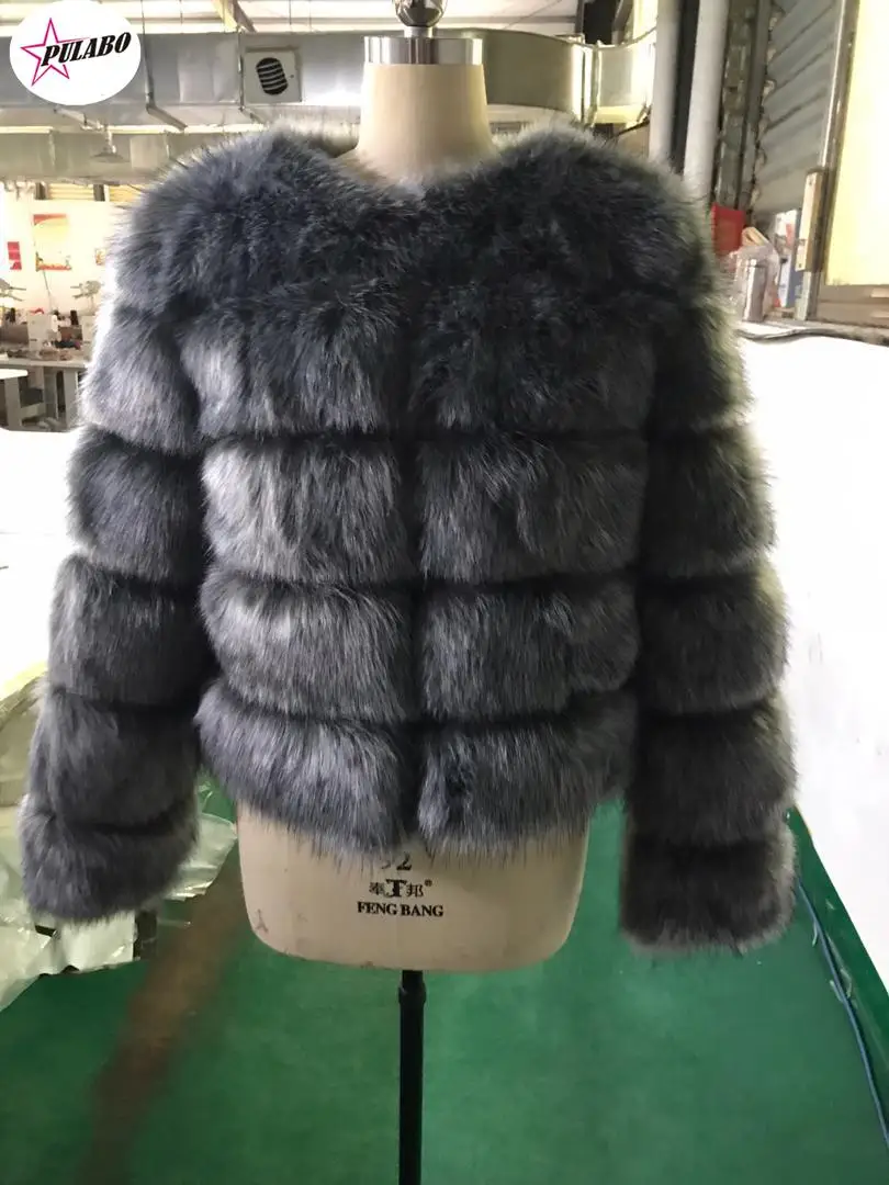 PULABO Winter Fashion Women Faux Fur Coat Female Black Elegant Fluffy Thick Warm Artificial Fox Fur Jacket Outerwear
PULABO Winter Fashion Women Faux Fur Coat Female Black Elegant Fluffy Thick Warm Artificial Fox Fur Jacket Outerwear