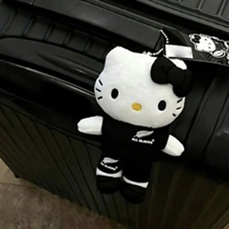Sanrio черно-белая аниме подвеска в виде пуговицы Hello Kitty для украшения сумки для девочек Diy Подвеска подарок Kawaii
Sanrio черно-белая аниме подвеска в виде пуговицы Hello Kitty для украшения сумки для девочек Diy Подвеска подарок Kawaii
