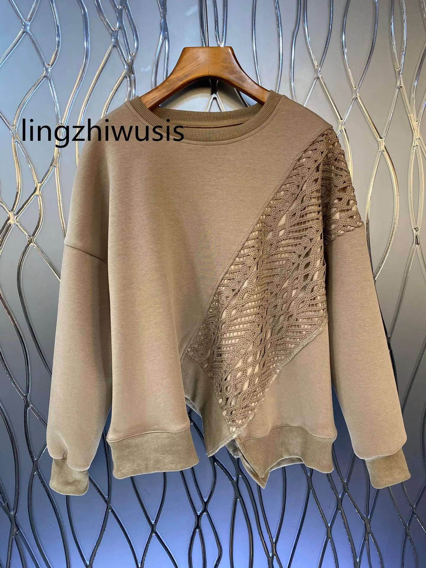 Women Cotton Sweatshirt 2024 Spring Female Irregular Hem Weave Crochet O-Neck Pullovers Casual Coat New Arrive
Women Cotton Sweatshirt 2024 Spring Female Irregular Hem Weave Crochet O-Neck Pullovers Casual Coat New Arrive