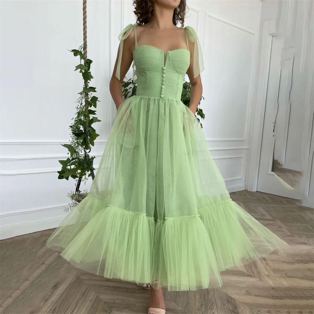Lily Ankle Length Chic Woman Evening Dress Gown Mint Green Net Ball Gown Button Spaghetti Strap Night Dress Gown robes de soirée
Lily Ankle Length Chic Woman Evening Dress Gown Mint Green Net Ball Gown Button Spaghetti Strap Night Dress Gown robes de soirée