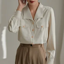 Shirt Female Spring and Autumn New French Temperament Design Sense of Minority Hong Kong Flavor Retro Double Pocket Long Sleeve
Shirt Female Spring and Autumn New French Temperament Design Sense of Minority Hong Kong Flavor Retro Double Pocket Long Sleeve