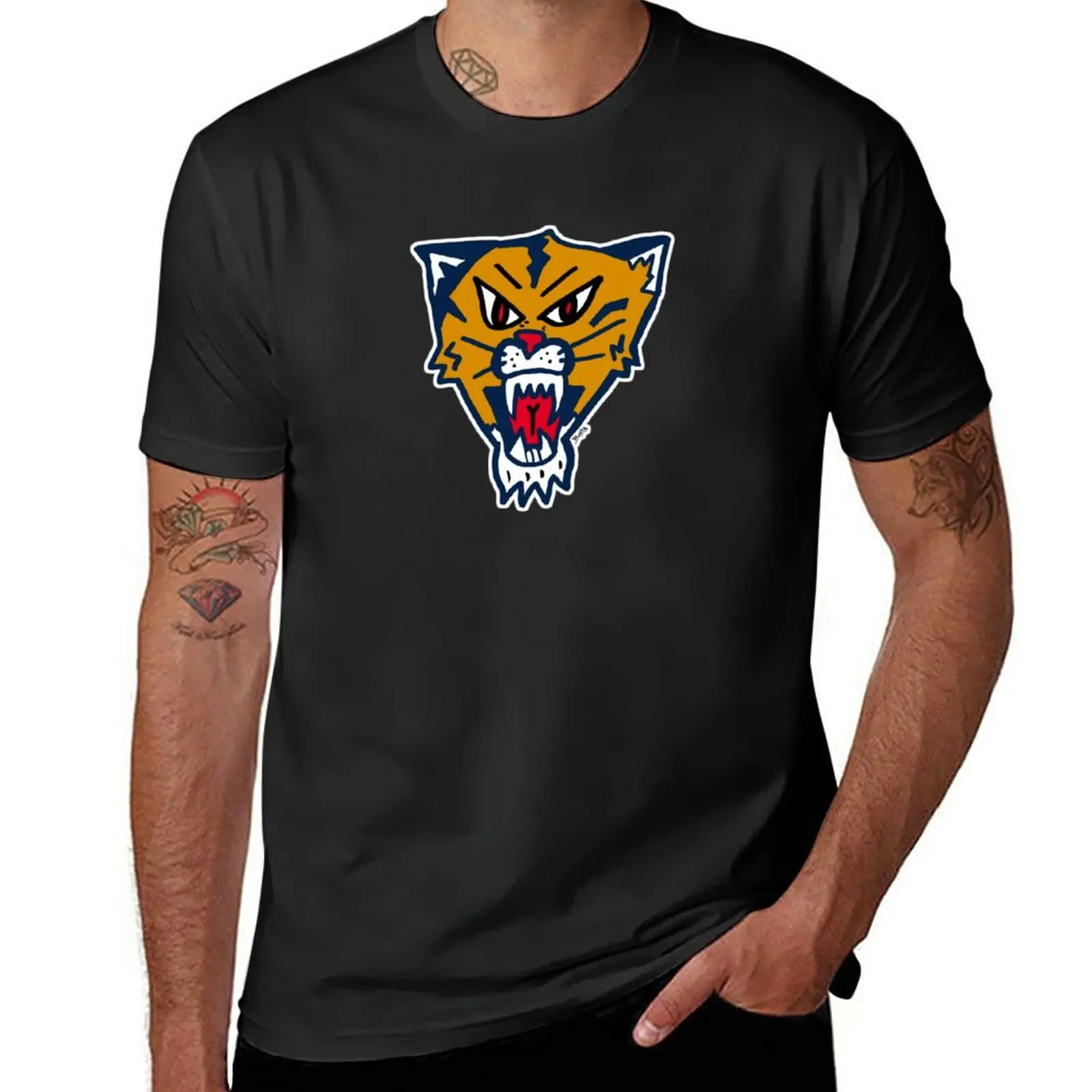 New South Beach Ice Cat T-Shirt graphics t shirt Anime t-shirt black t shirts men long sleeve t shirts
New South Beach Ice Cat T-Shirt graphics t shirt Anime t-shirt black t shirts men long sleeve t shirts