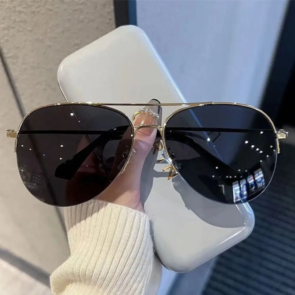 New Fashion Gradient Sunglasses Trendy Vintage Big Frame Sun Glasses Cycling Driving Shades UV400 Protection Eyewear Unisex
New Fashion Gradient Sunglasses Trendy Vintage Big Frame Sun Glasses Cycling Driving Shades UV400 Protection Eyewear Unisex 