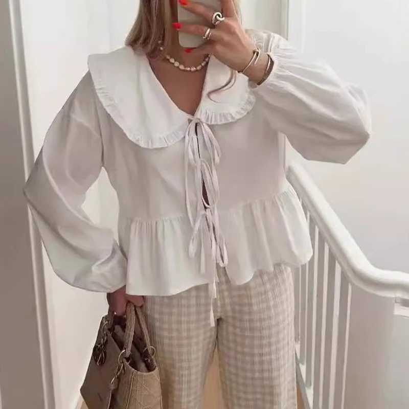 Chic Lapel Doll Collar Bow Closure Lace Up Shirts For Women 2024 Spring Fashion Long Sleeve Blouses Female Crop Tops Streetwear
Chic Lapel Doll Collar Bow Closure Lace Up Shirts For Women 2024 Spring Fashion Long Sleeve Blouses Female Crop Tops Streetwear