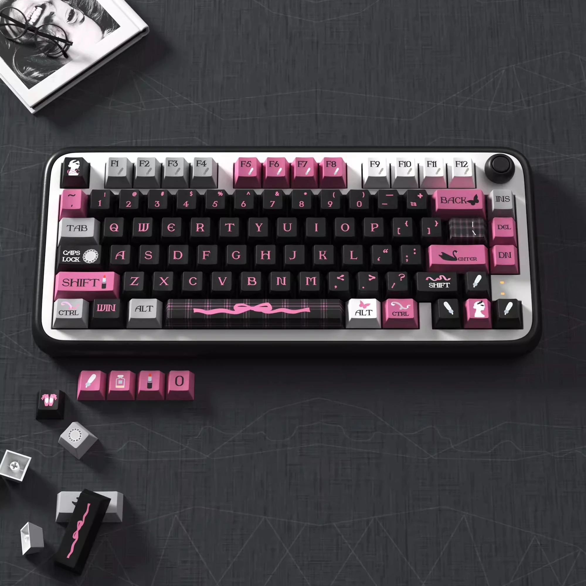 

1 Set Black Swan Keycaps PBT Dye Sublimation Black Pink Keycap Cherry Profile Cute Key Caps For MX Switch 61 64 84 87 96 980