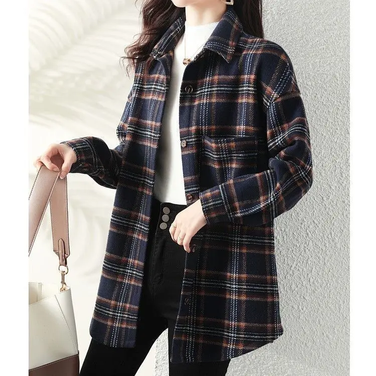 

Shirts Women Blouses Long Sleeve Female Polyester Clothes Outwear Loose Blouses Checkered Lady Tops Female Clothes Shirt D225