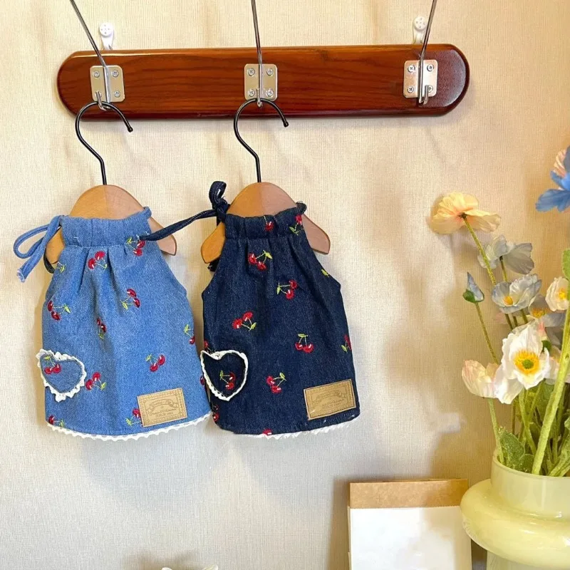 Cowboy Skirt Dog Clothes Dress Cherry Dogs Clothing Fashion Casual Suspenders Small Pet Costume Spring Summer Ropa Para Perro
Cowboy Skirt Dog Clothes Dress Cherry Dogs Clothing Fashion Casual Suspenders Small Pet Costume Spring Summer Ropa Para Perro