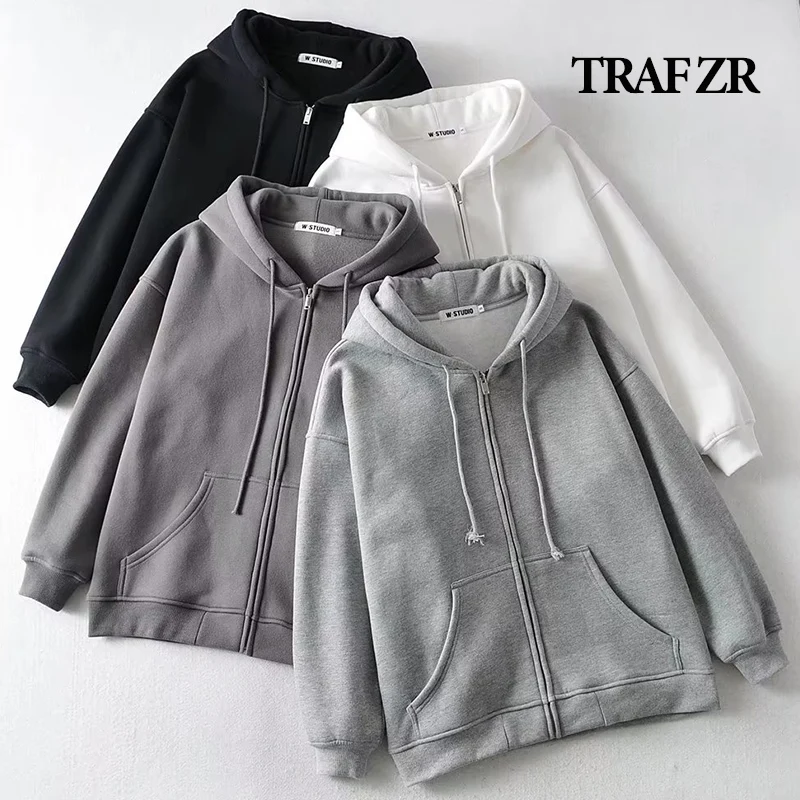 TRAF ZR New in Hoodies & Sweatshirts Y2k Zip Up Hoodie Women's Clothing Winter Clothes Plush Long Sleeve Outerwear Streetwear
TRAF ZR New in Hoodies & Sweatshirts Y2k Zip Up Hoodie Women's Clothing Winter Clothes Plush Long Sleeve Outerwear Streetwear