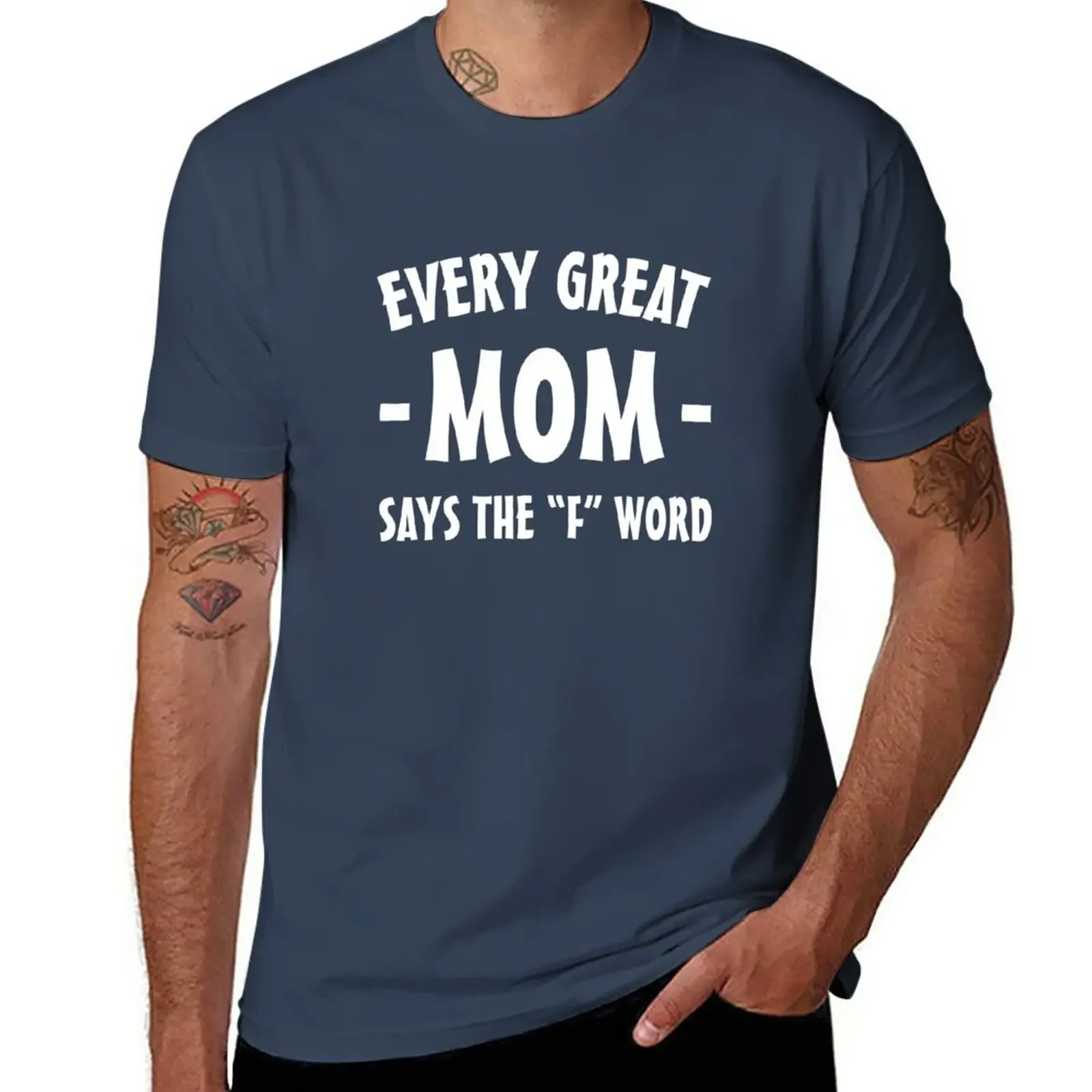 

Каждая большая мама говорит, что буква F, футболка, быстросохнущая одежда хиппи, простые мужские футболки