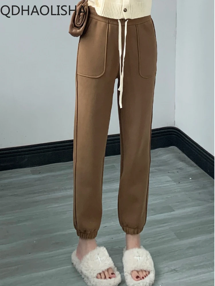Women's Pants Winter New In Warm Velvet High Waisted Slim Loose Windproof Pants Straight Casual Harlan Trousers Woman Clothing
Women's Pants Winter New In Warm Velvet High Waisted Slim Loose Windproof Pants Straight Casual Harlan Trousers Woman Clothing