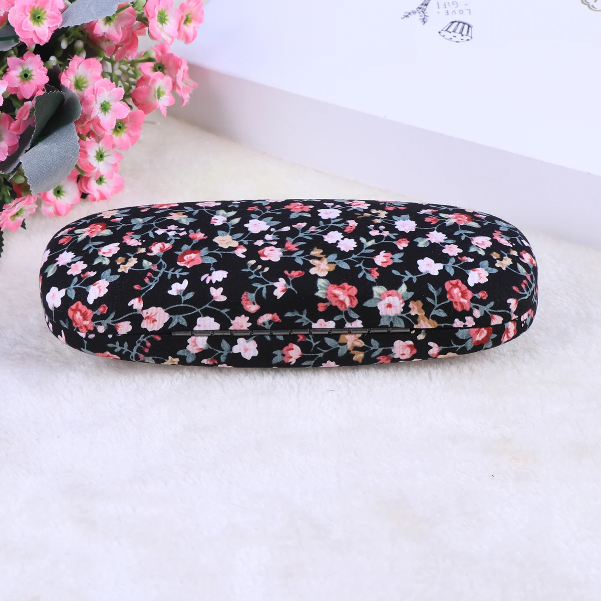 Protable Floral Printed Sunglasses Hard Eye Glasses Case Eyewear Protector Box Pouch Bag(Black)
Protable Floral Printed Sunglasses Hard Eye Glasses Case Eyewear Protector Box Pouch Bag(Black)