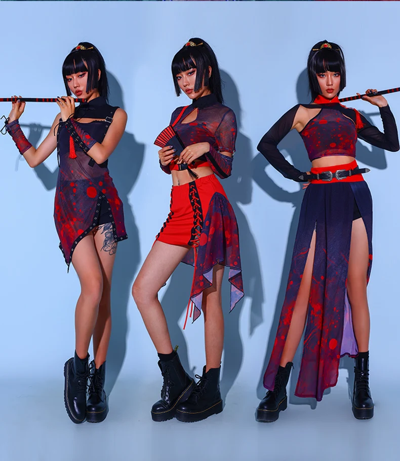 Женский костюм для танцев на шесте в китайском стиле
Женский костюм для танцев на шесте в китайском стиле