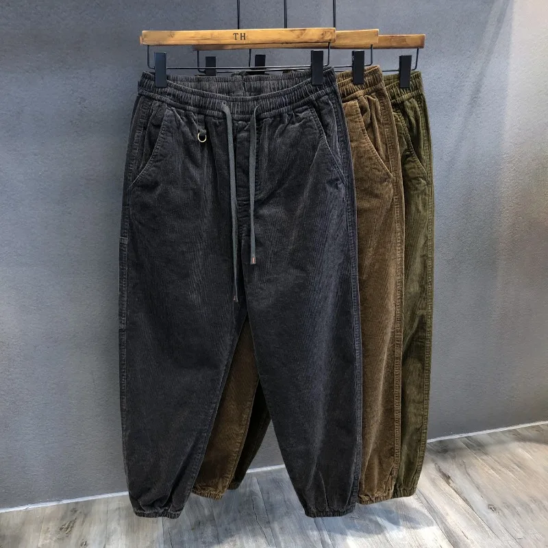 Corduroy Sweatpants Men Casual Retro Brown Drawstring Elastic Waist Long Straight Wide Leg Trousers Casual Sports Harem Pants
Corduroy Sweatpants Men Casual Retro Brown Drawstring Elastic Waist Long Straight Wide Leg Trousers Casual Sports Harem Pants