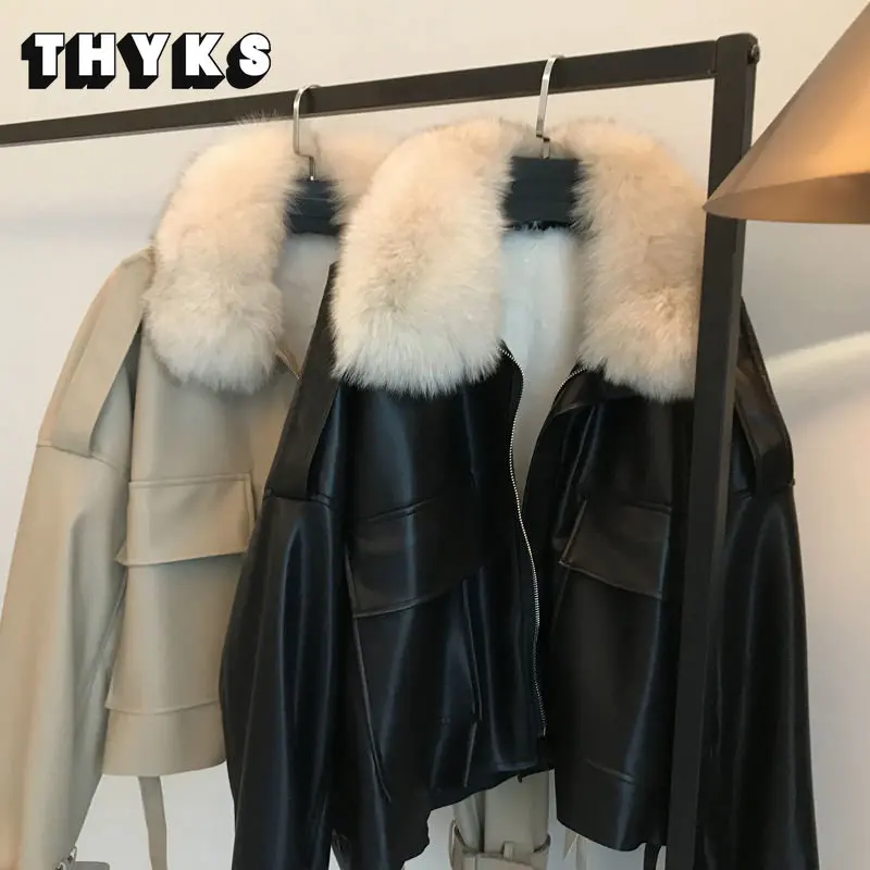 Fashion Autumn and Winter Artificial Sable Removable Collar PU Baseball Jacket Women's Velvet Thick Windbreaker Zipper Jacket
Fashion Autumn and Winter Artificial Sable Removable Collar PU Baseball Jacket Women's Velvet Thick Windbreaker Zipper Jacket
